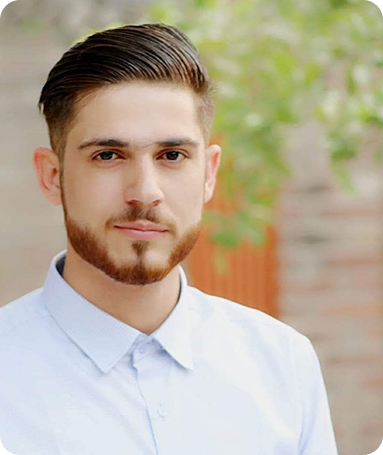 Esar Muhammad Akbar